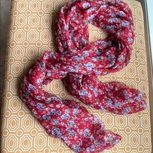 Beautiful lulla scarf!